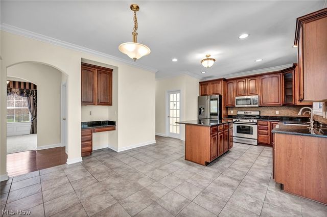 7820 Lynford Way, Mentor, OH 44060