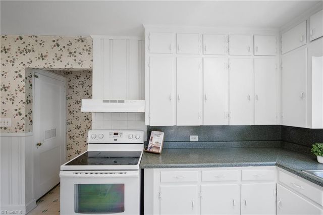 1501 Jubilee Trail, Kernersville, NC 27284