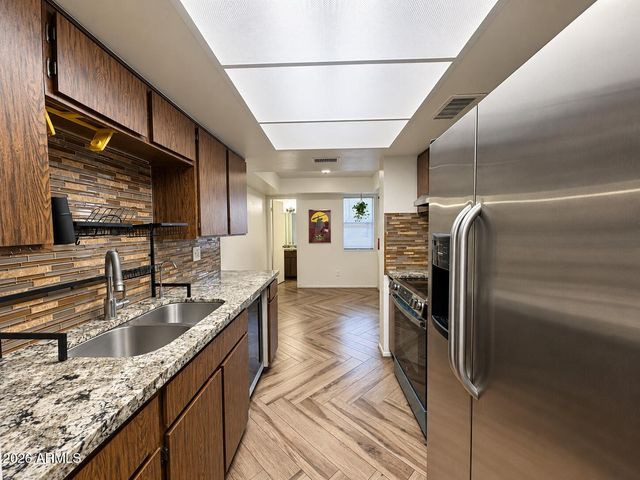 5934 N 48TH Lane, Glendale, AZ 85301