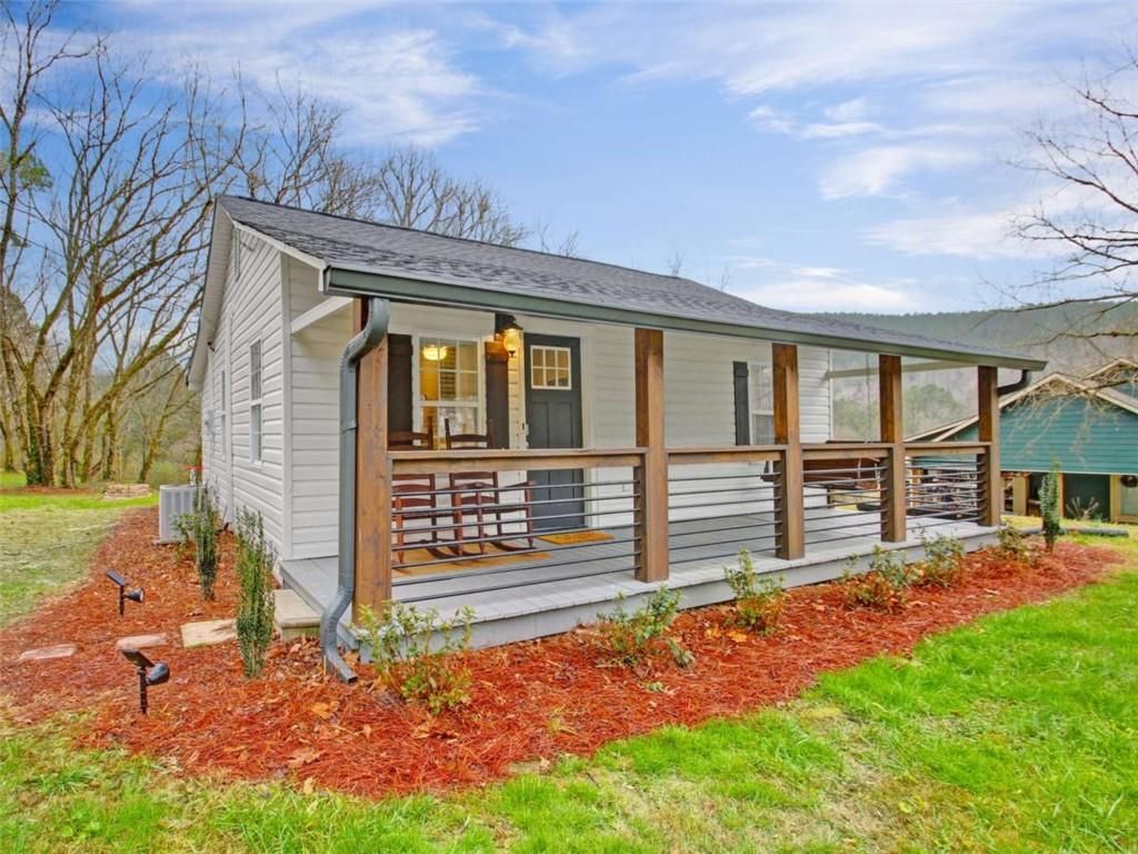 190 Old Blairsville Highway, Talking Rock, GA 30175