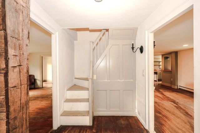 301 Tiffany Hill Road, Weare, NH 03281