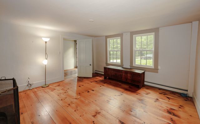 301 Tiffany Hill Road, Weare, NH 03281