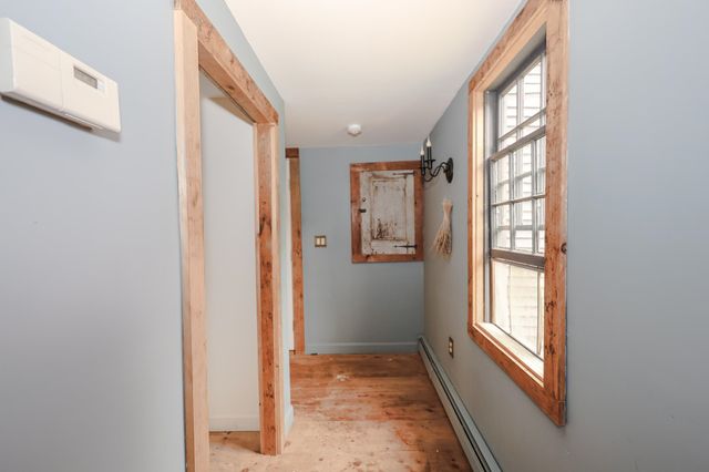301 Tiffany Hill Road, Weare, NH 03281