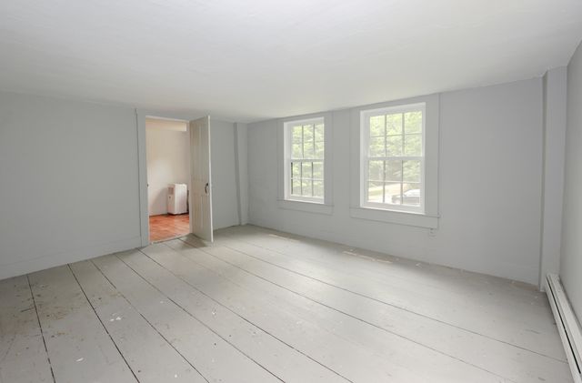 301 Tiffany Hill Road, Weare, NH 03281
