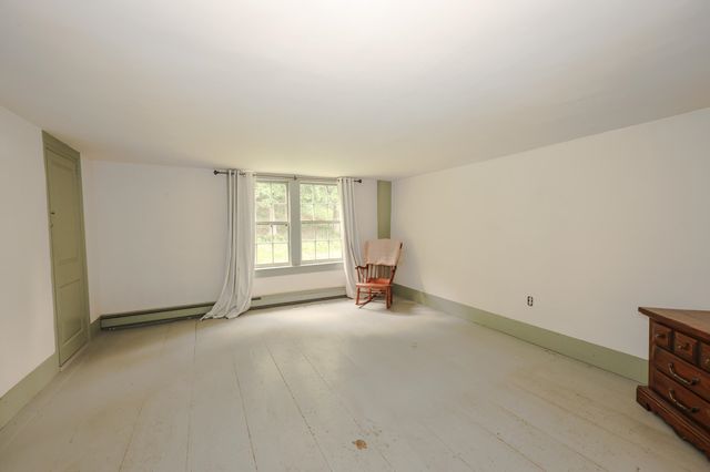 301 Tiffany Hill Road, Weare, NH 03281