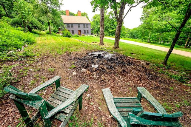 301 Tiffany Hill Road, Weare, NH 03281