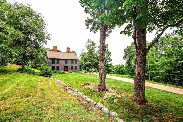 301 Tiffany Hill Road, Weare, NH 03281