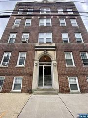 244 Lawton Avenue 9, Cliffside Park, NJ 07010