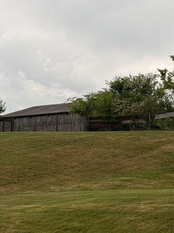 3380 Tucker Trce, Columbia, TN 38401