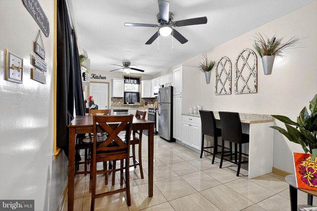 4824 REGENT ST, Philadelphia, PA 19143