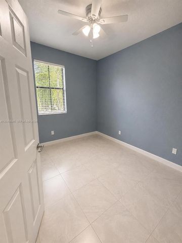 23570 SW 113th Path, Homestead, FL 33032