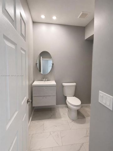 23570 SW 113th Path, Homestead, FL 33032