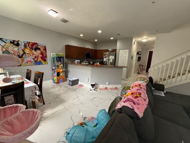 23570 SW 113th Path, Homestead, FL 33032