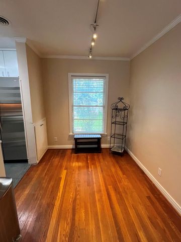1932 W Bell Street, Houston, TX 77019