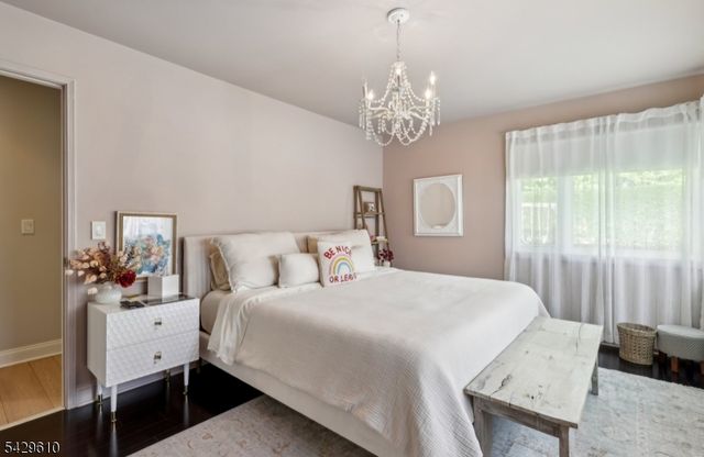 15 Laurie Ct, Scotch Plains Twp., NJ 07076
