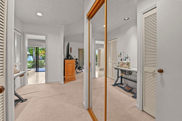 7131 NW 3rd Avenue, Boca Raton, FL 33487