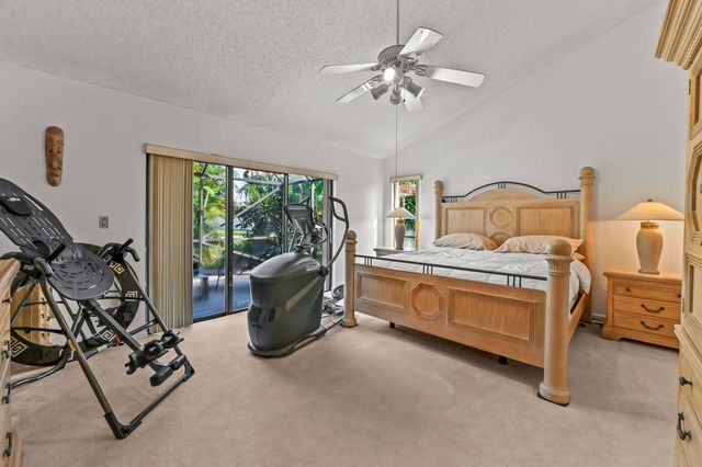 7131 NW 3rd Avenue, Boca Raton, FL 33487