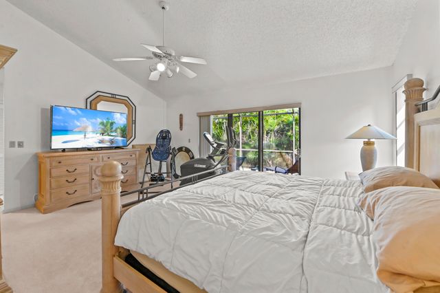 7131 NW 3rd Avenue, Boca Raton, FL 33487