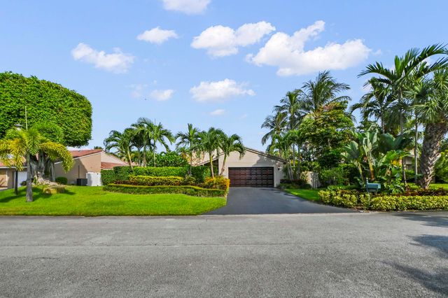 7131 NW 3rd Avenue, Boca Raton, FL 33487