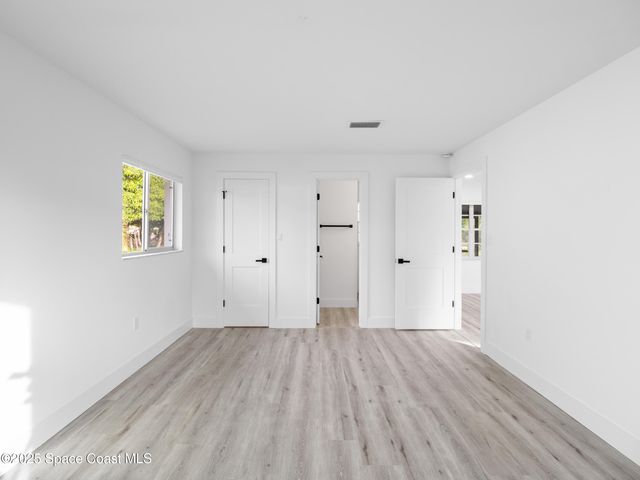 467 Foxdall Avenue NE, Palm Bay, FL 32907