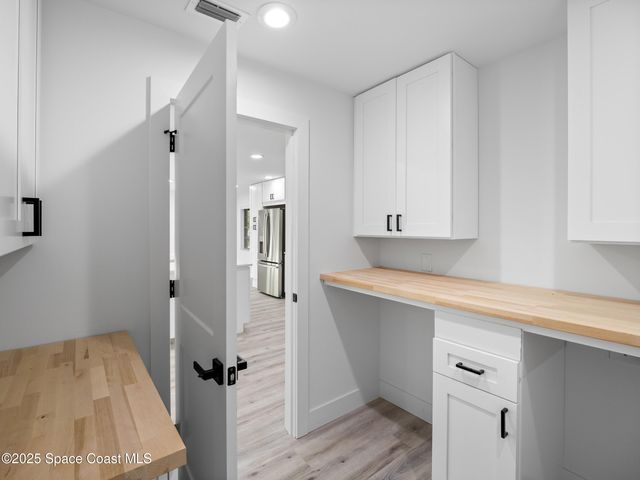 467 Foxdall Avenue NE, Palm Bay, FL 32907