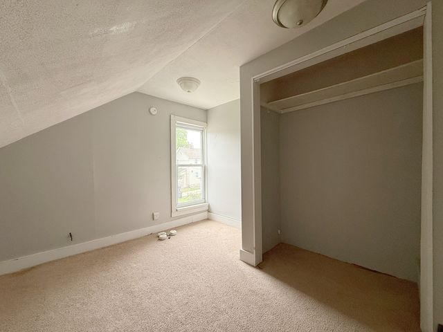 1125 37th Street, Rock Island, IL 61201