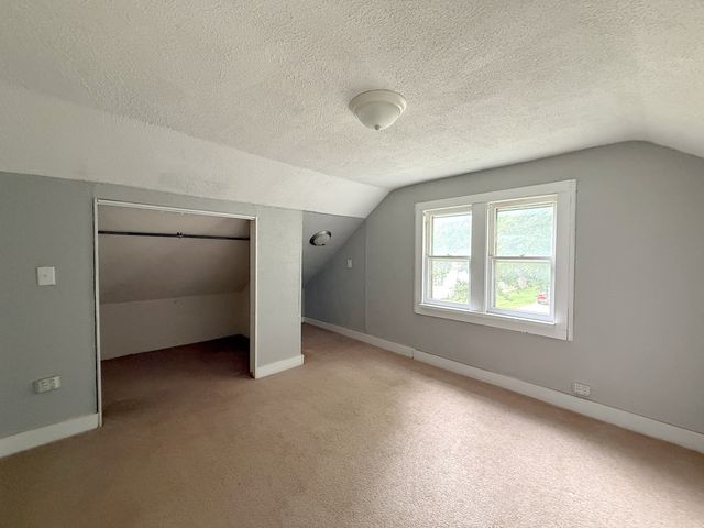 1125 37th Street, Rock Island, IL 61201