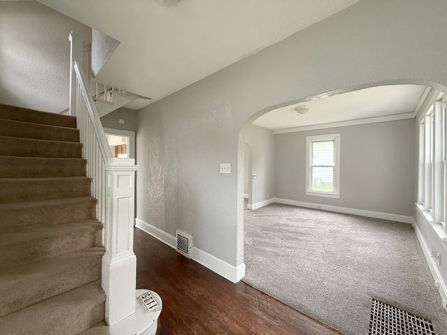1125 37th Street, Rock Island, IL 61201