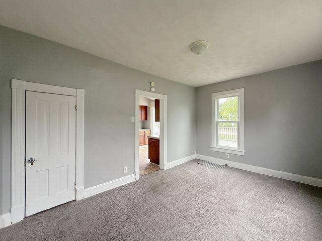 1125 37th Street, Rock Island, IL 61201