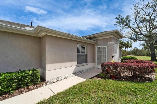 2038 GRANTHAM GREENS DRIVE 2038, Sun City Center, FL 33573