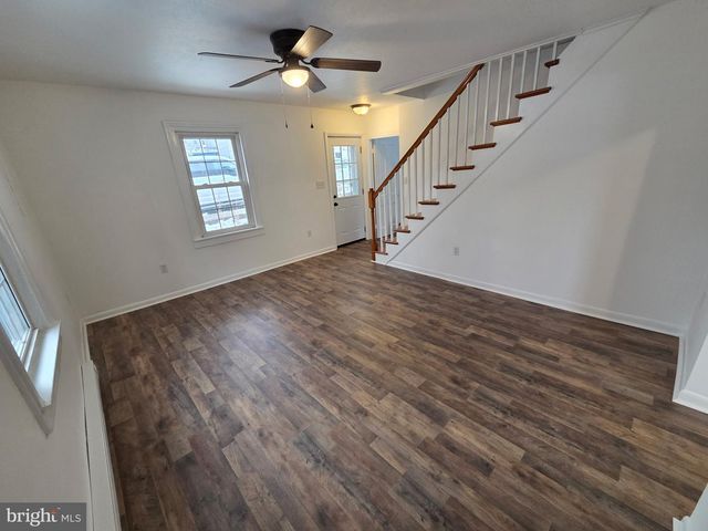 3504 N MAIN ST, Toms Brook, VA 22660