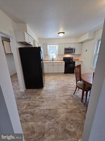 3504 N MAIN ST, Toms Brook, VA 22660