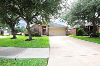 8022 Thorncroft Manor Lane, Richmond, TX 77407
