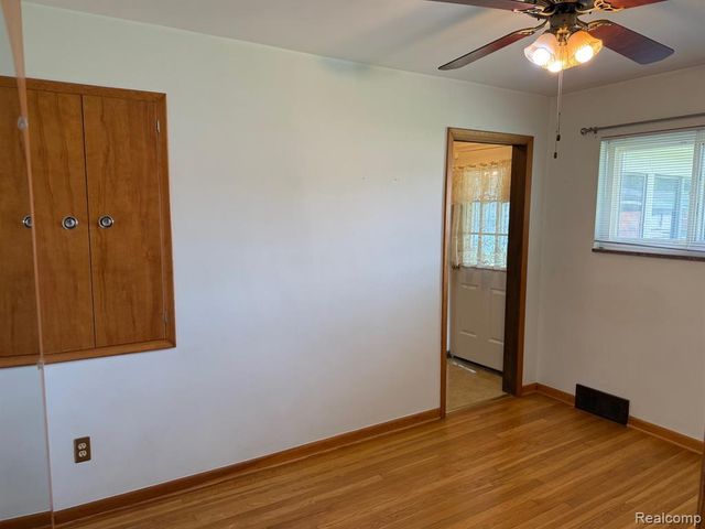 20018 Mauer Street, Saint Clair Shores, MI 48080
