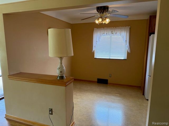 20018 Mauer Street, Saint Clair Shores, MI 48080