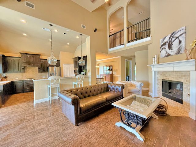 14249 Fall Harvest Drive, Frisco, TX 75033