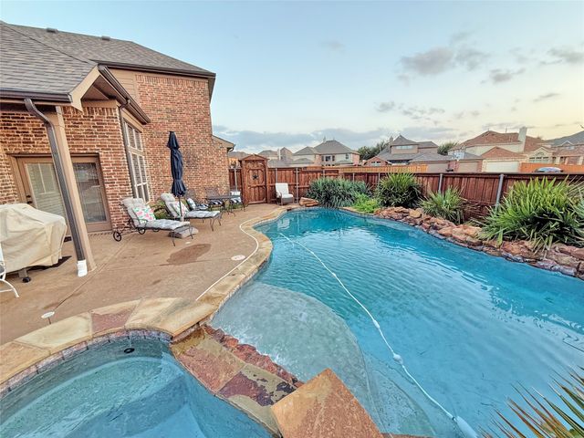 14249 Fall Harvest Drive, Frisco, TX 75033