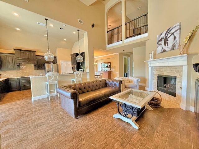 14249 Fall Harvest Drive, Frisco, TX 75033