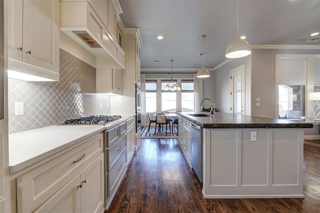 309 Oak Summit Road, Edmond, OK 73025