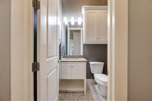 309 Oak Summit Road, Edmond, OK 73025