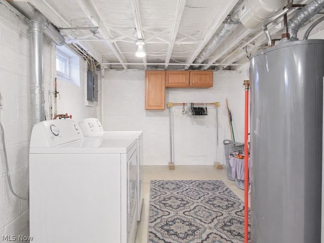 307 Hilltop Drive, Chardon, OH 44024