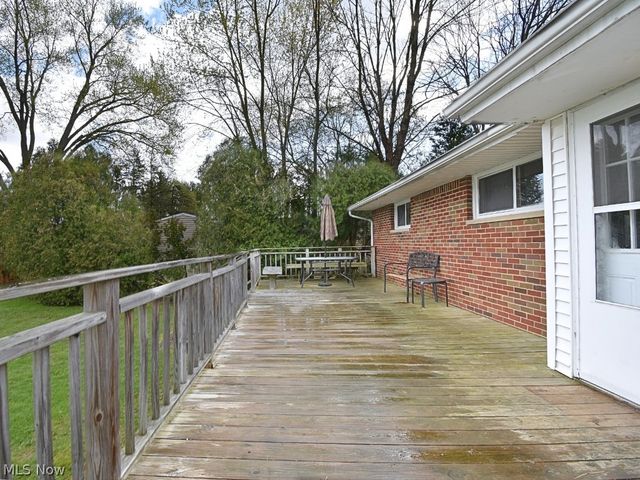 307 Hilltop Drive, Chardon, OH 44024
