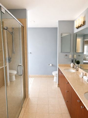 310 Hammond Pond Pkwy 401, Brookline, MA 02467
