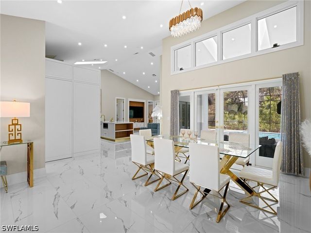 2140 Harlans RUN, Naples, FL 34105