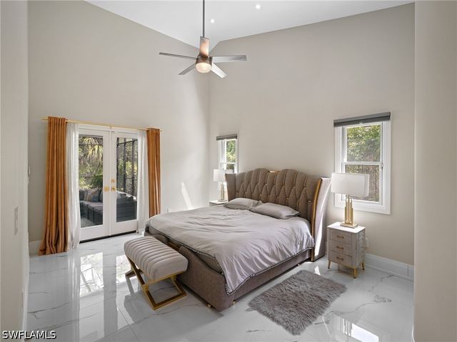 2140 Harlans RUN, Naples, FL 34105