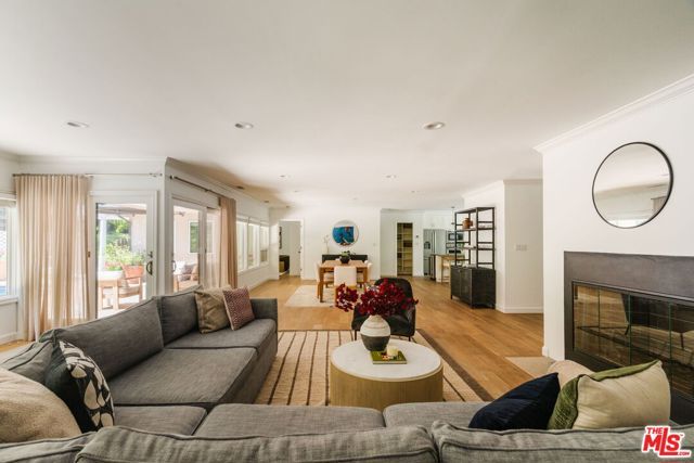 1355 Shadybrook Drive, Los Angeles, CA 90210