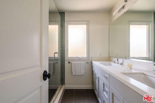 1355 Shadybrook Drive, Los Angeles, CA 90210