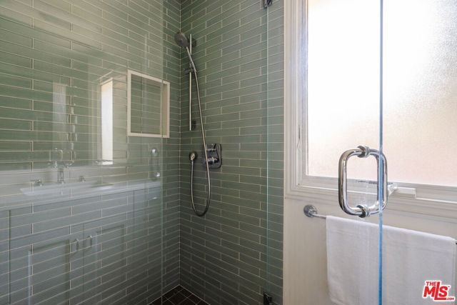 1355 Shadybrook Drive, Los Angeles, CA 90210