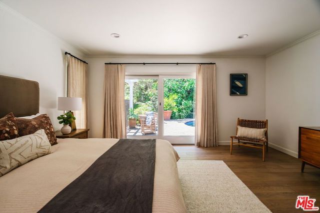 1355 Shadybrook Drive, Los Angeles, CA 90210