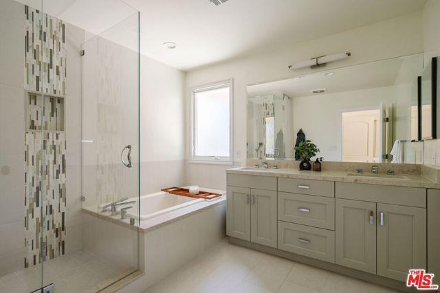 1355 Shadybrook Drive, Los Angeles, CA 90210